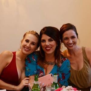 Meet your Posher, Danielle