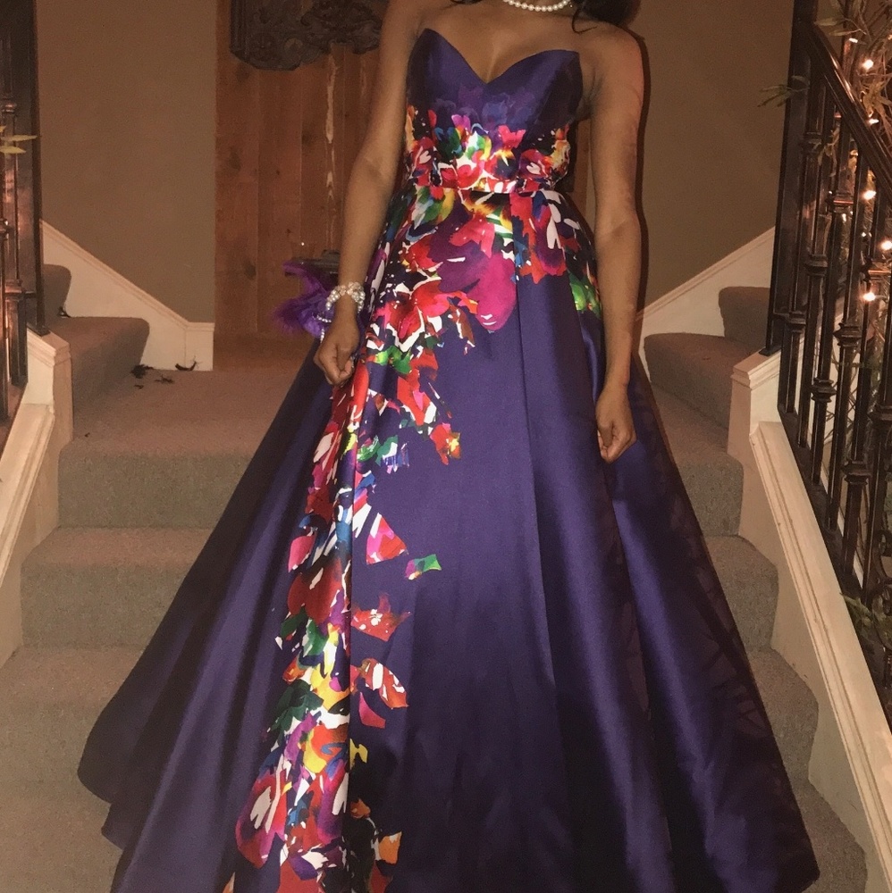 Size 8 Prom/Ballroom dress