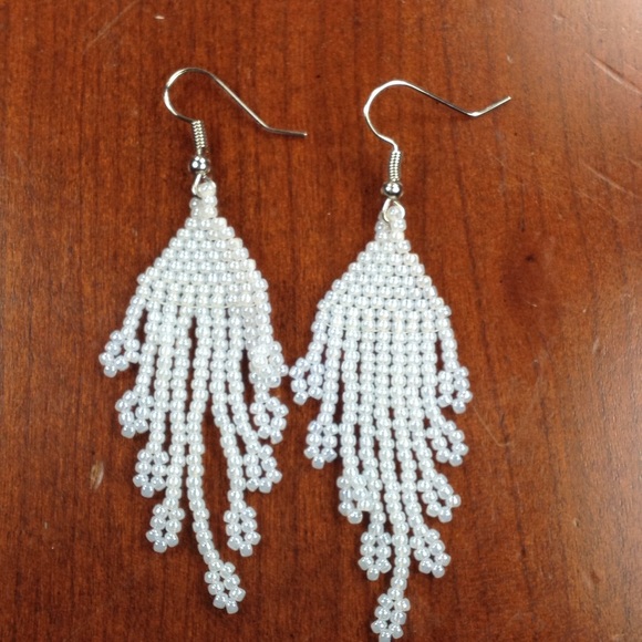 NWOT Handmade Toho Beaded Earrings - Picture 2 of 3