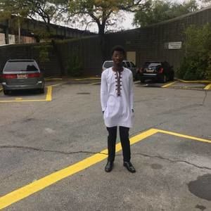 Meet your Posher, Emmanuel