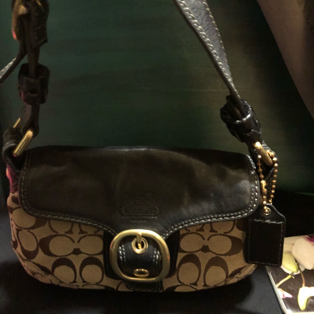 Coach small shoulder bag