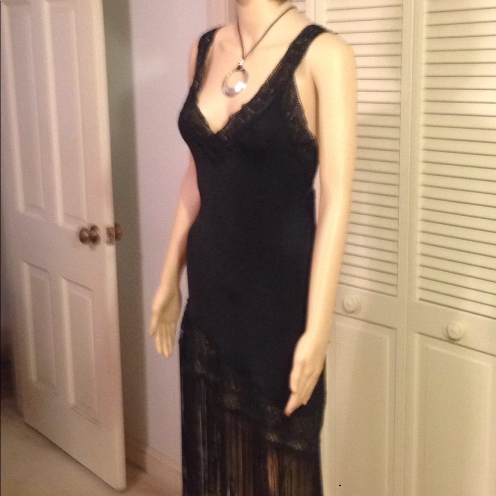 Dress - Picture 2 of 6