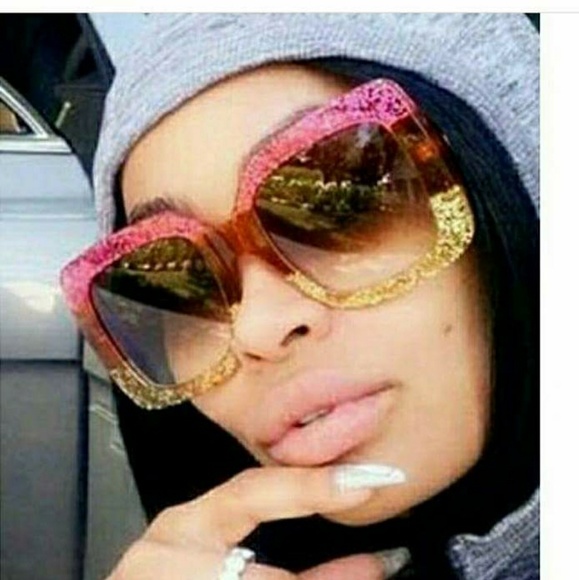 Gucci Accessories - Glasses