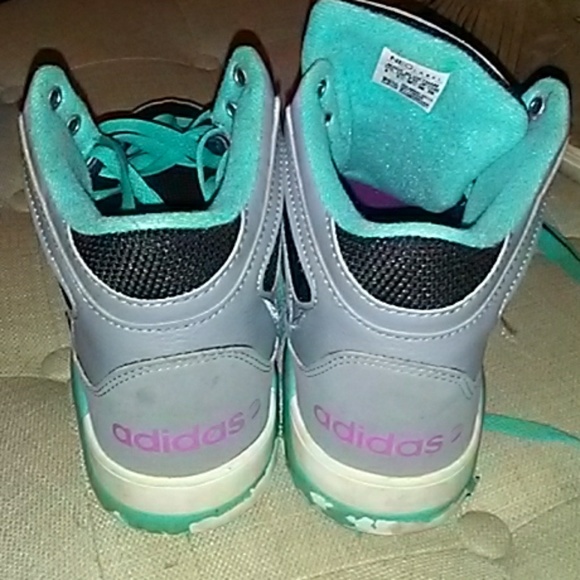 Girls hi top addidas - Picture 3 of 3