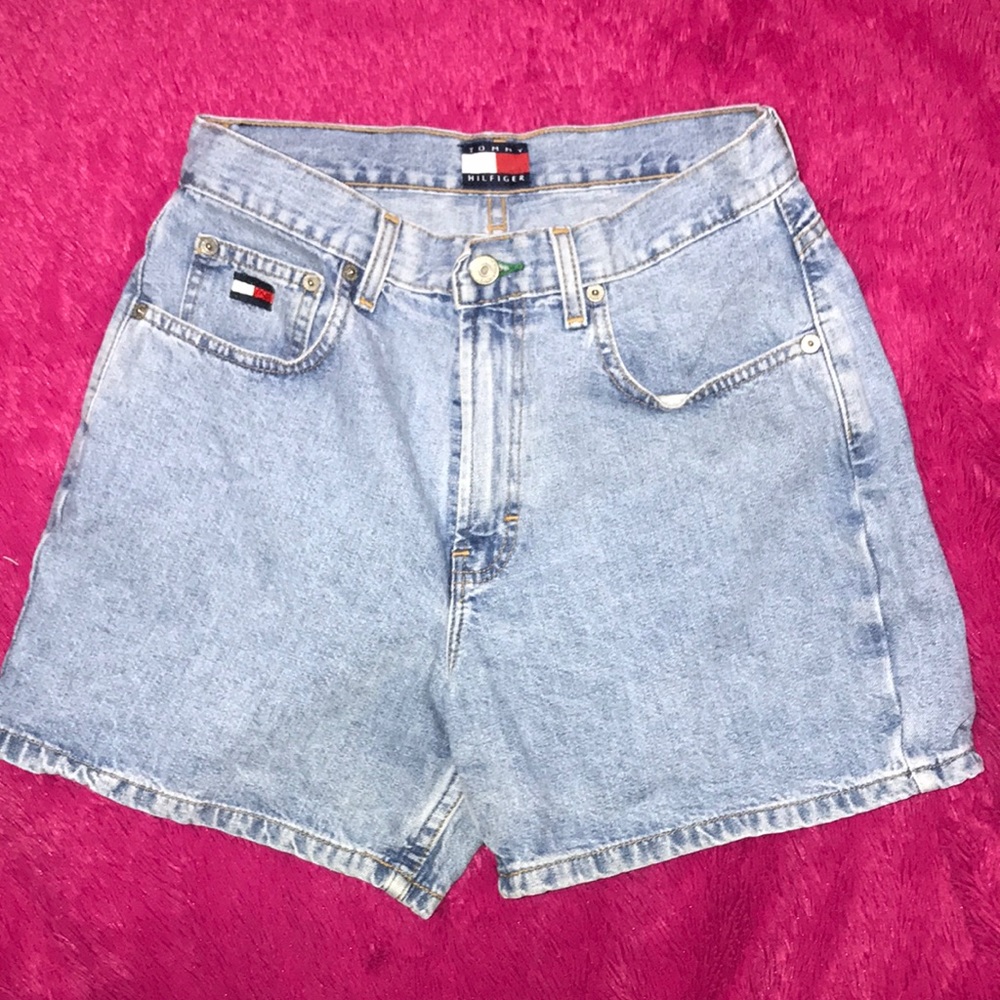 Vintage Tommy Hilfiger shorts