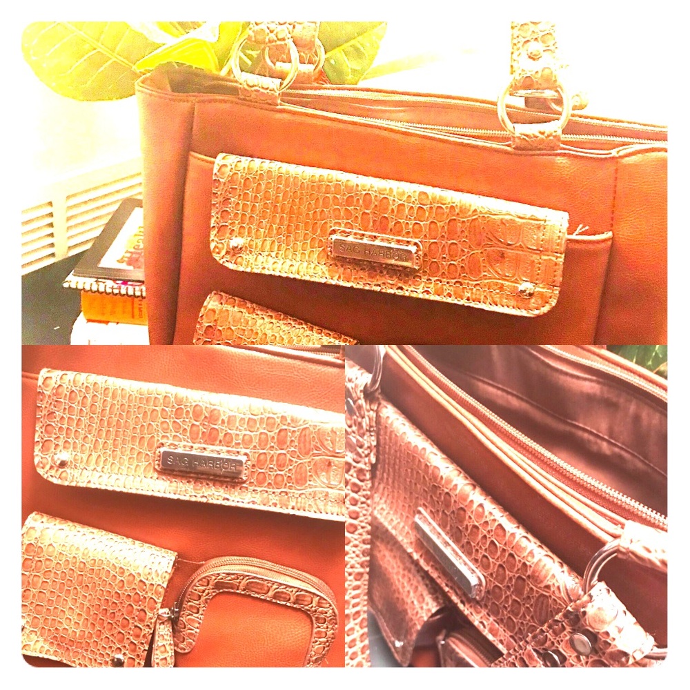 Finely Detailed Snake Skin Handbag