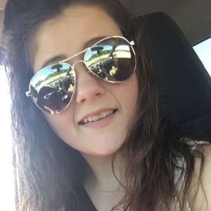 Meet your Posher, Molly