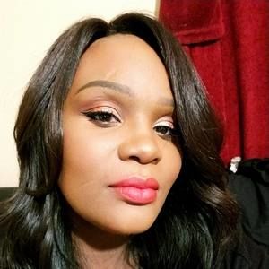 Meet your Posher, Lucy