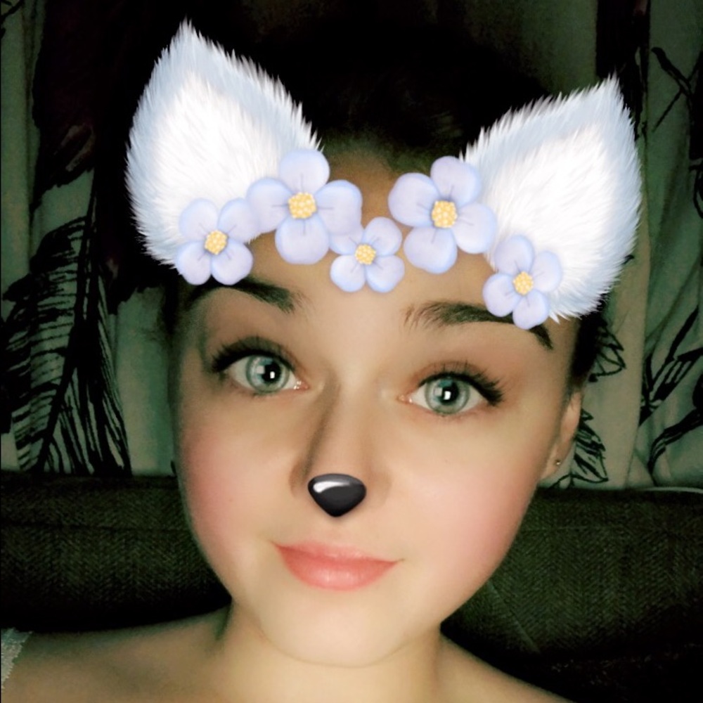 Meet your Posher, Lexi