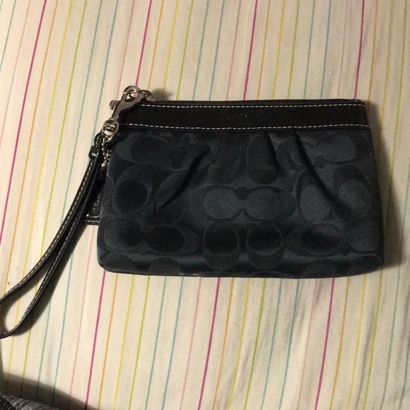 Wallet - Picture 1 of 1