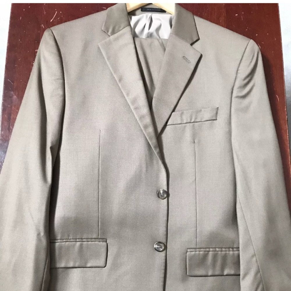 Lauren Ralph Lauren Men’s Suit