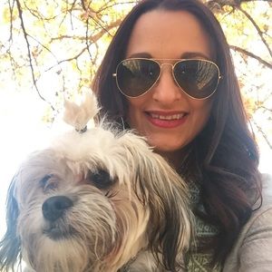 Meet your Posher, Selina