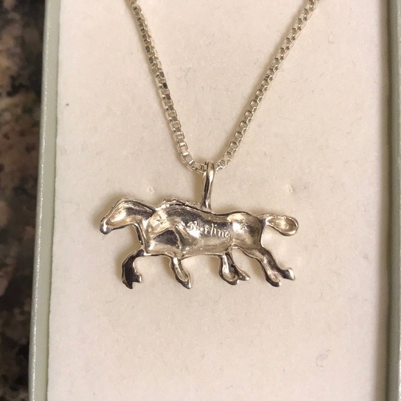 STERLING SILVER RACING DOUBLE HORSE PENDANT NIB - Picture 5 of 5
