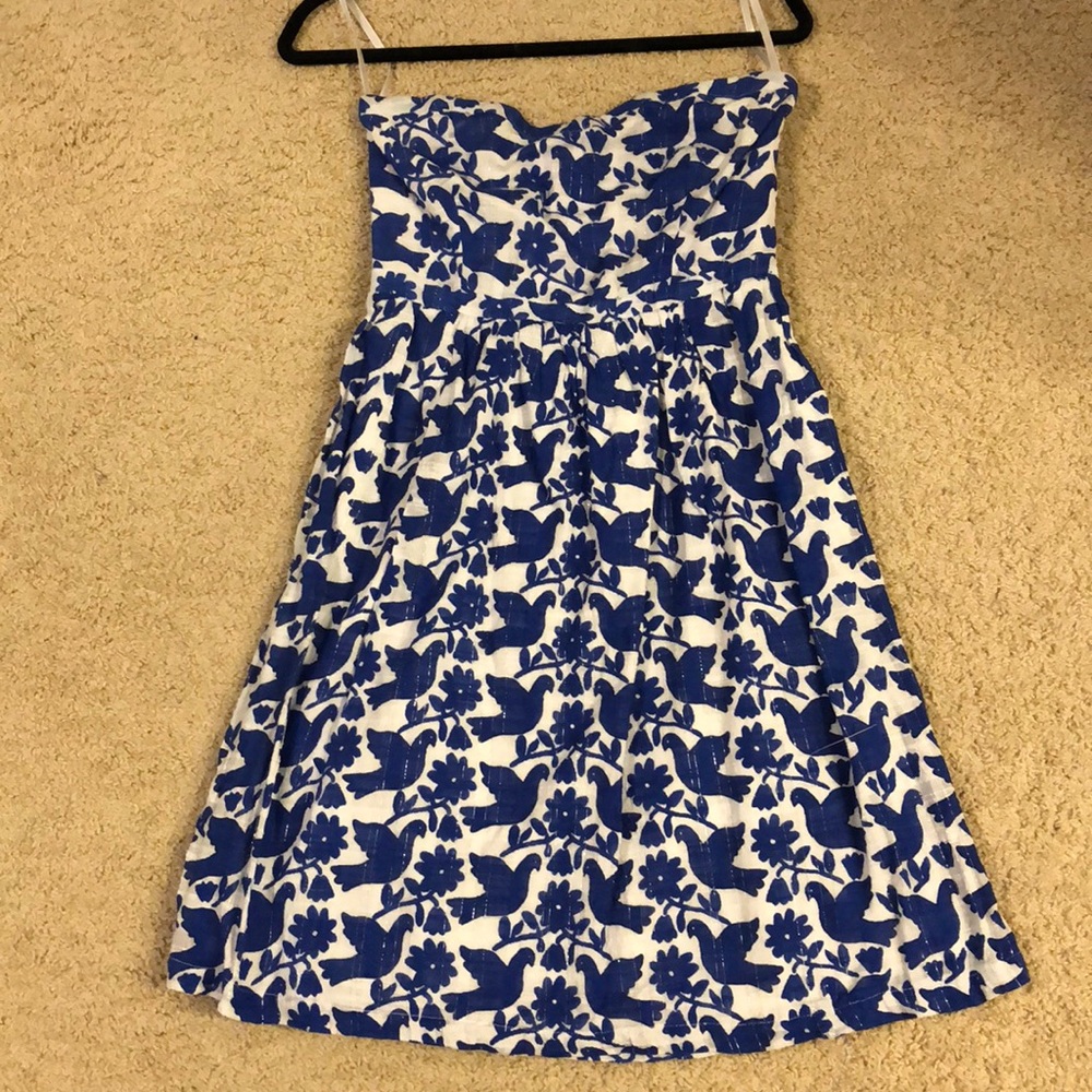 Summer dress with birds pattern