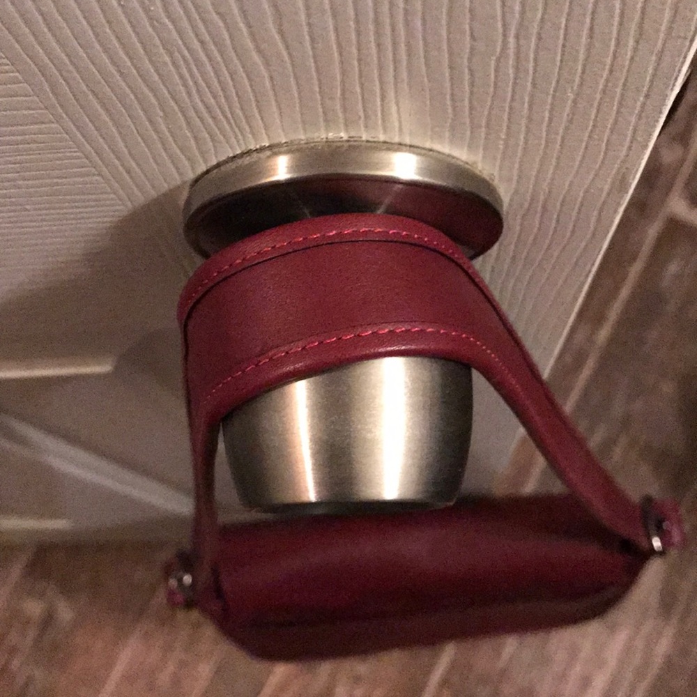 Authentic coach purse. - Picture 6 of 7
