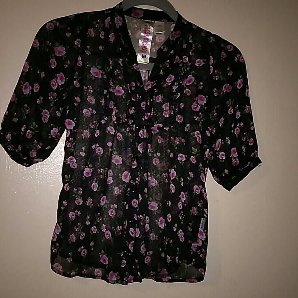 Cute flowers blouse
