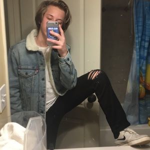 Meet your Posher, Wes