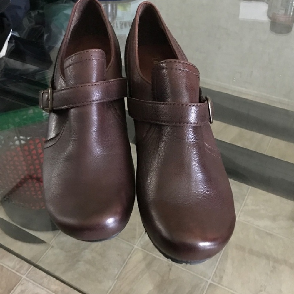 Bare Traps Shooties - image 1