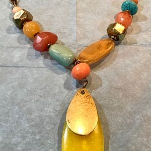 NWOT Colorful Drop Necklace