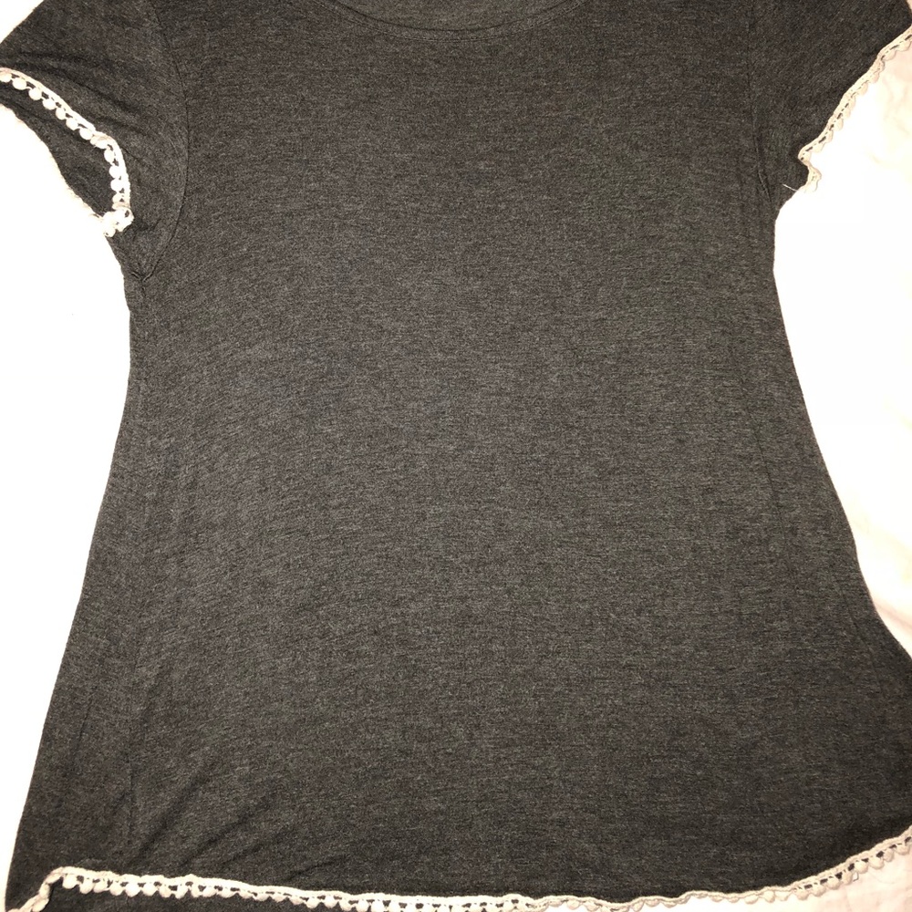 Grey t-shirt