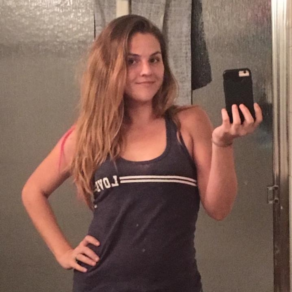 Meet your Posher, Danielle