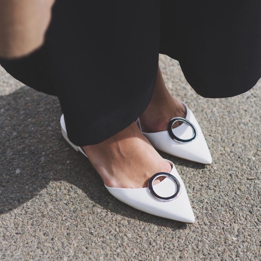 Zara White Pointed Toe Flats