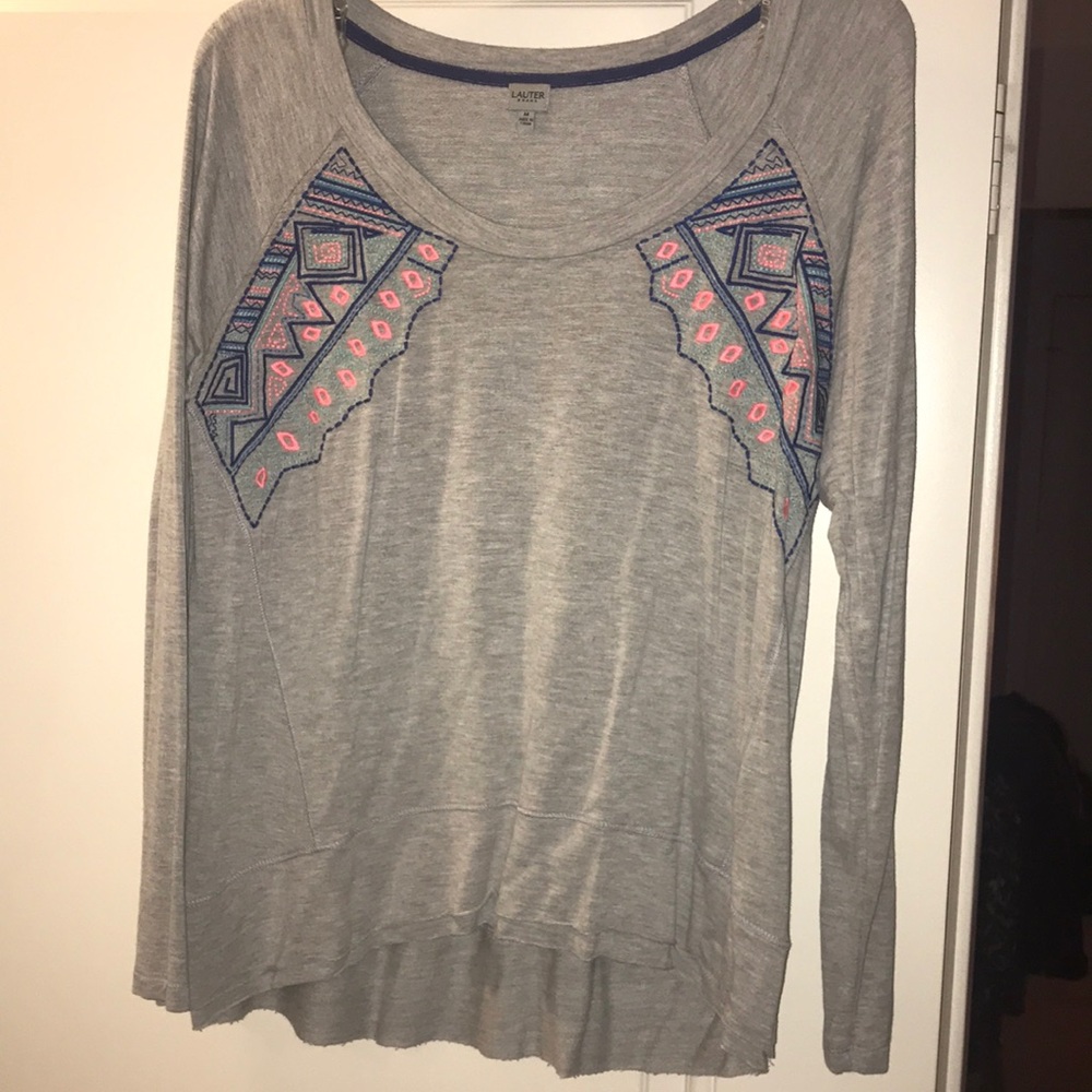 Cute patterned grey sweater