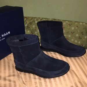 Cole Haan ZERØGRAND Bootie - Black Suede 6B NEW