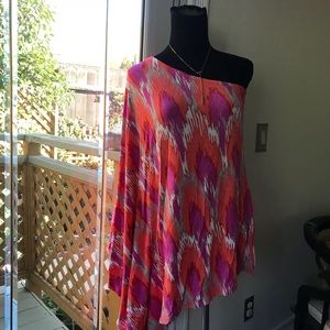 Michael Kors women’s top size M