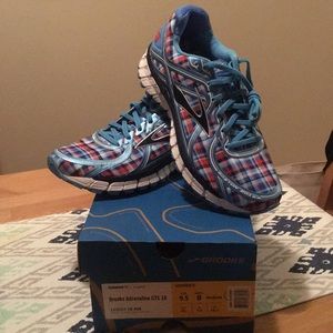 Brooks Adrenaline GTS 16