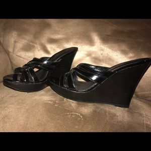 Aldo High heel wedge Sz 6