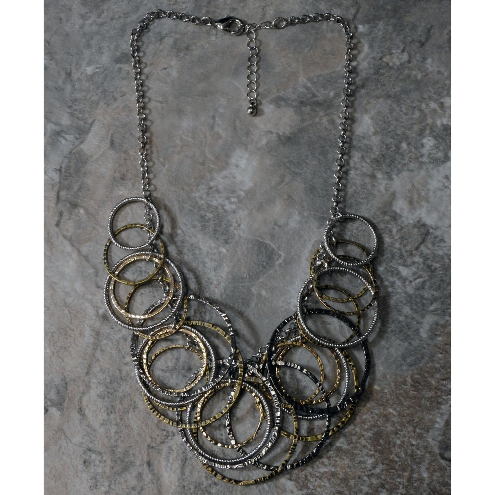 NWOT Gold & silver with circle pendants LTDN55nc - Picture 4 of 5