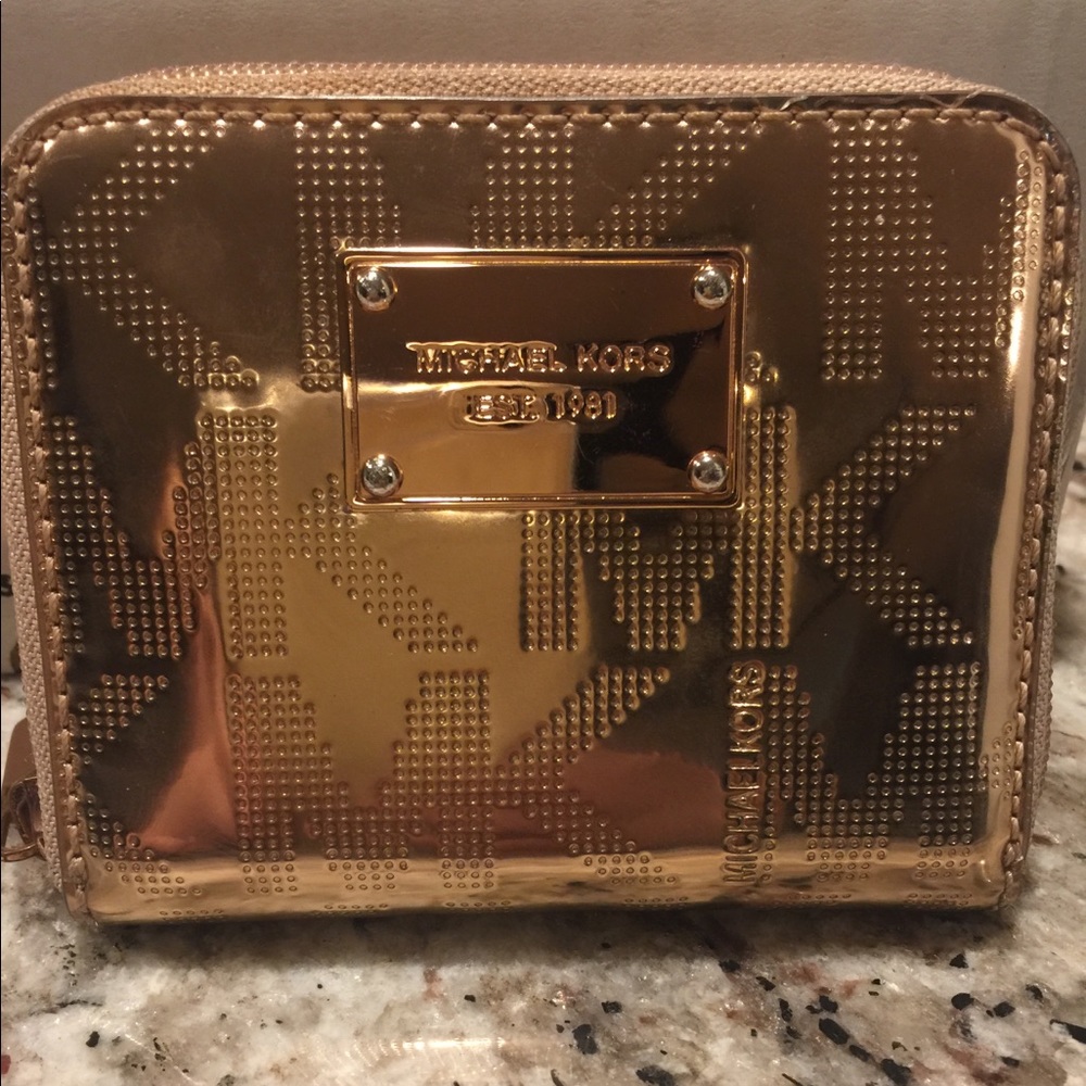 Rose Gold Michael Kors Wallet