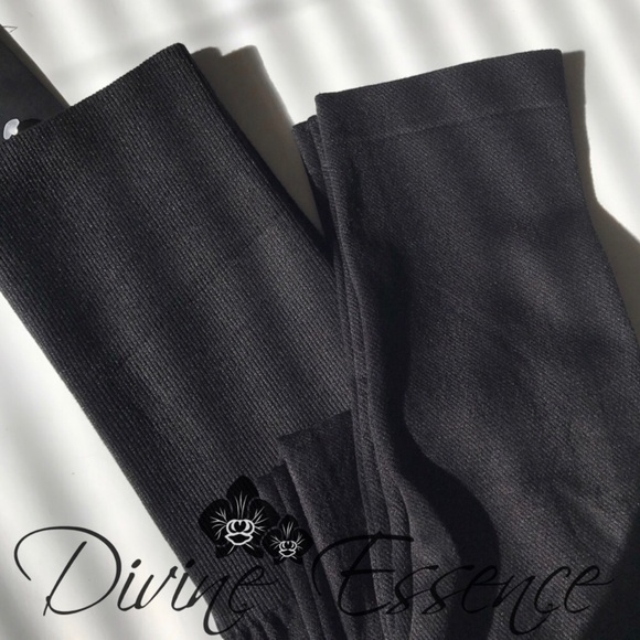 Last 1! Plus High Waisted Tummy Control Leggings - Picture 4 of 6