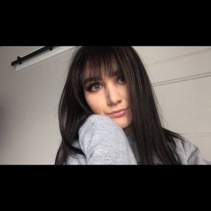 Meet your Posher, Hailey