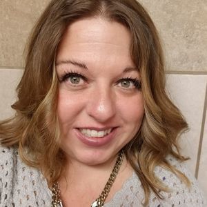 Meet your Posher, Brenna