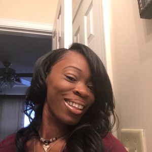 Meet your Posher, April