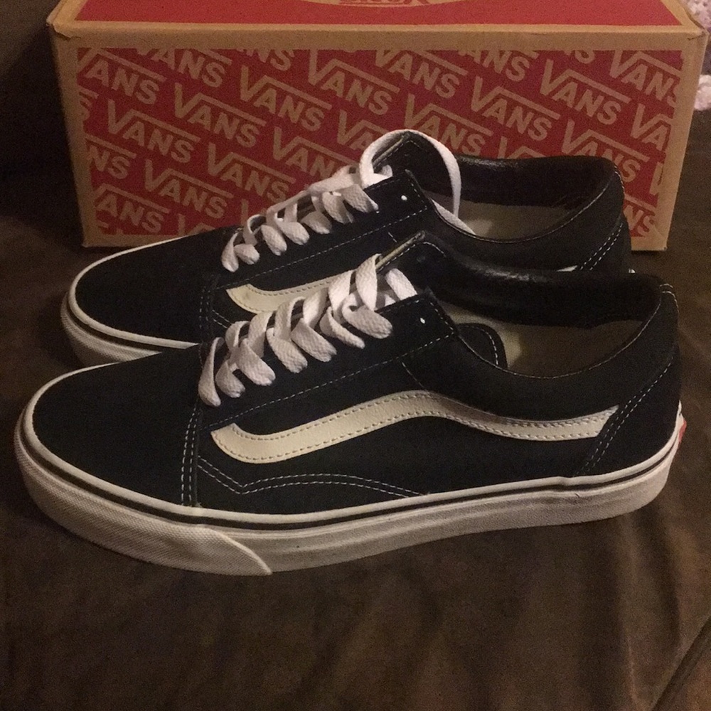Old Skool Vans Black/White Women's size 9