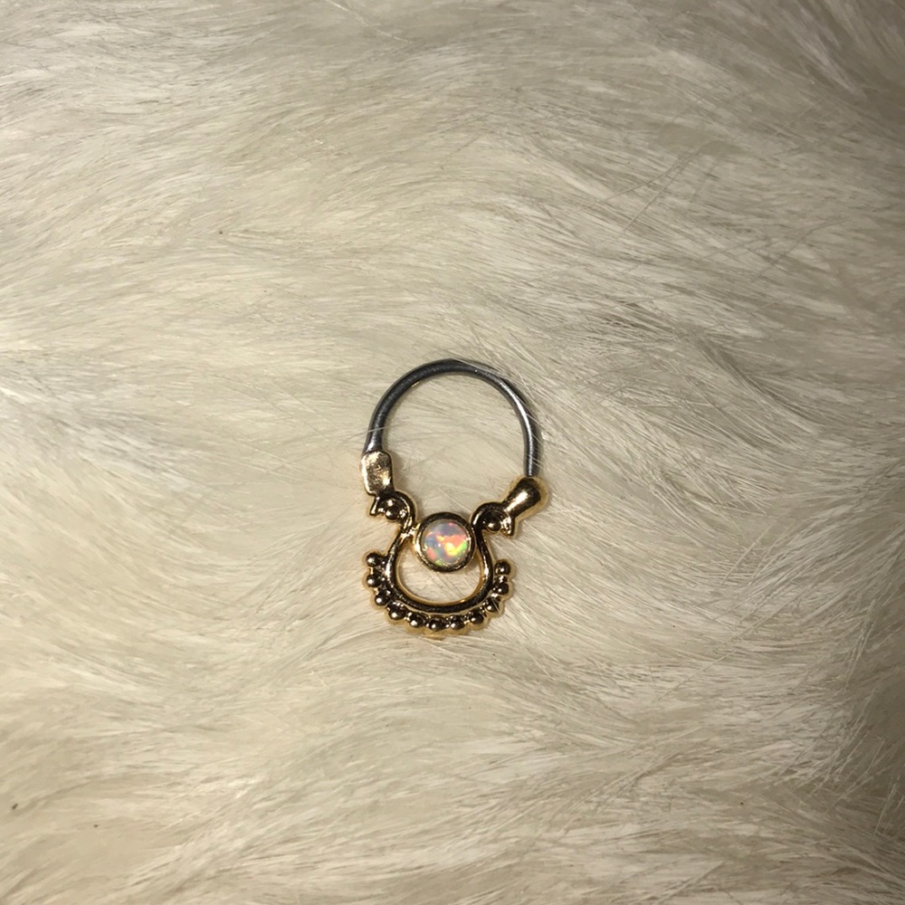 golden opal Septum ring💕✨