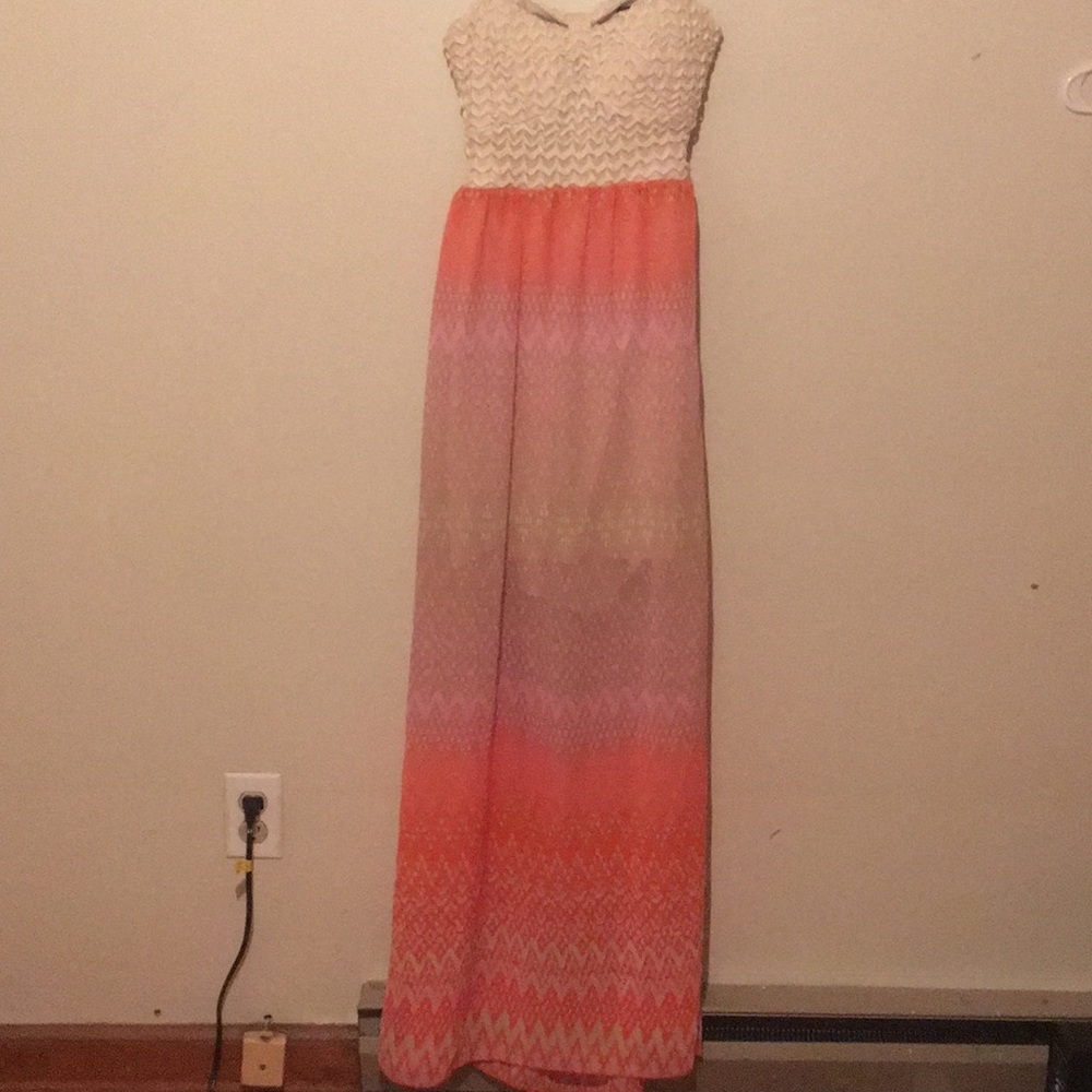 MAXI DRESS