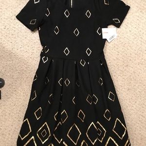LuLaRoe Elegant Large Amelia