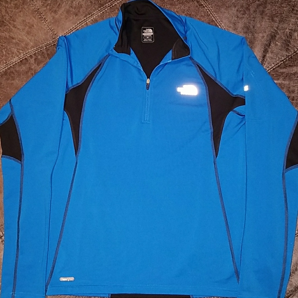 Northface Pull Over - image 1