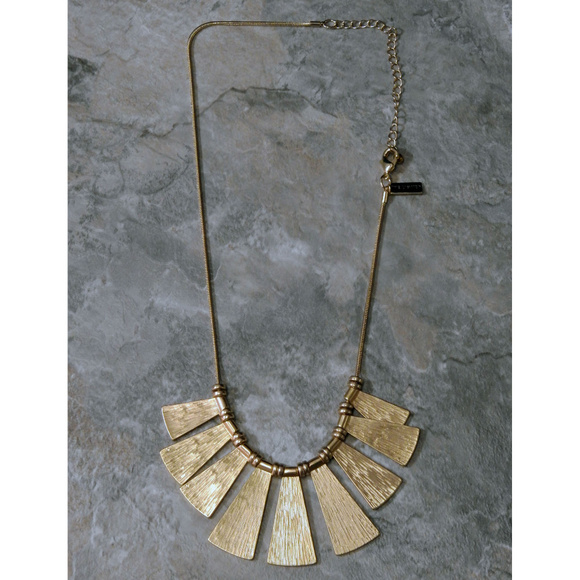 NWOT gold statement necklace LTDN51nc - Picture 5 of 6