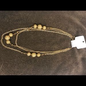 Brand new gold necklace