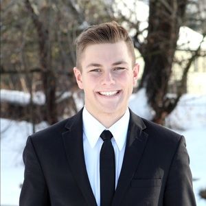 Meet your Posher, Thomas