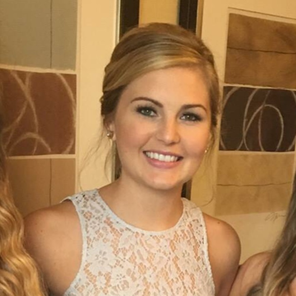 Meet your Posher, Kelsey