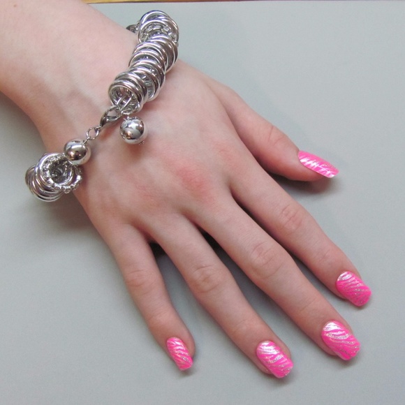 Playboy Bracelet Bunny Crystal Infinity Rings NWT NIB HTF RARE y2k Authentic Hot - Picture 4 of 7