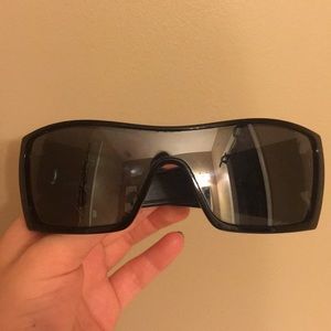 Oakley batwolf polarized