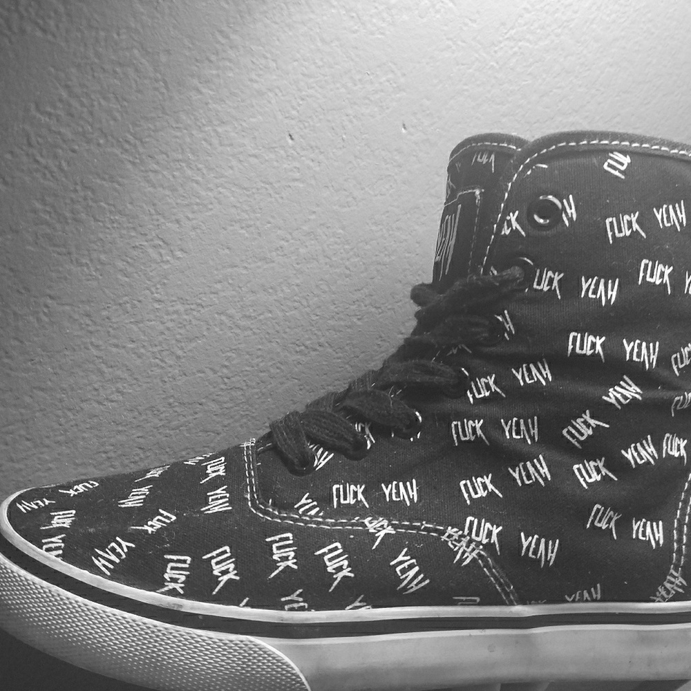 "F*ck Yeah"Sneakers c.t.t.c.
