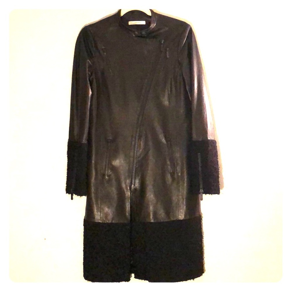Leather jacket w/shearling at sleeves & hem